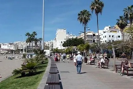 Beautiful Rosas Daire Arona (Tenerife)