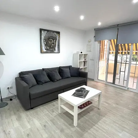 Beautiful Rosas Apartment *